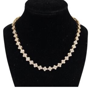 💛🔹️GEMELLI 🔹️Elegant Gold Floral Rhinestone Embellished Clover Necklace